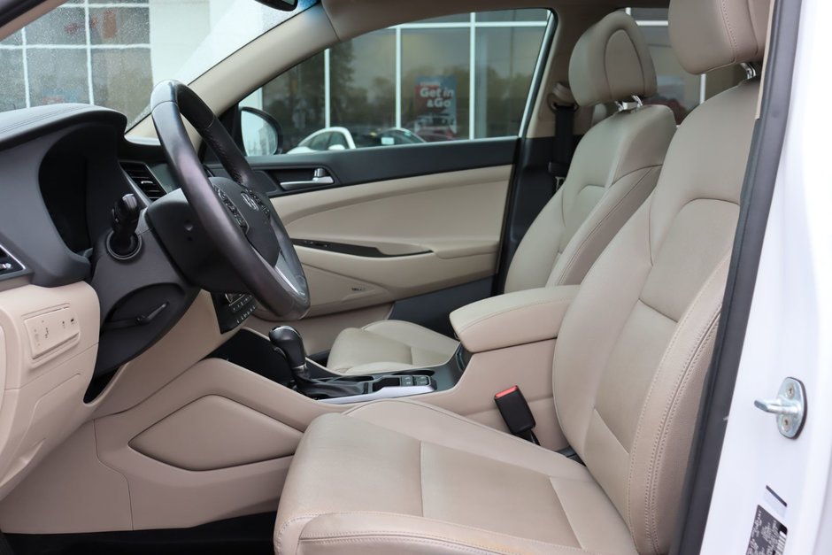 2017 Hyundai Tucson Luxury AWD, Clean Carfax, Safety Certified, Leather Heated Seats / Steering, Panoramic Sunroof, Nav-6