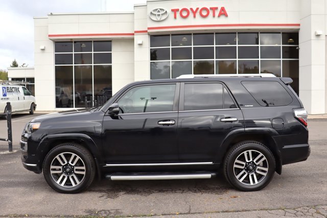 2017 Toyota 4Runner Limited 4WD, 7 Passengers, Leather Heated / Ventilated Seats, Sunroof, Navigation, Back-Up Camera-1