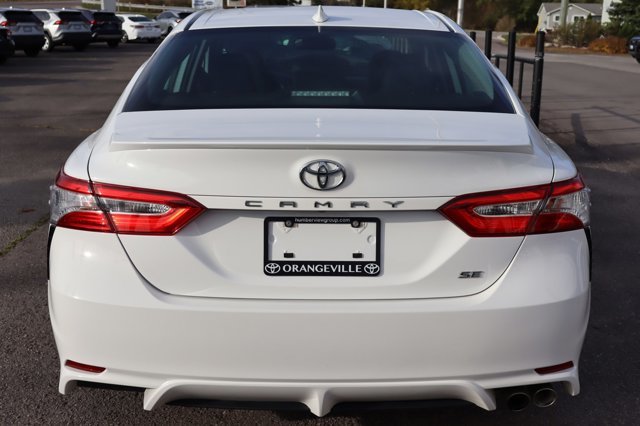 2020 Toyota Camry SE Upgrade, Heated Front Seats, Sunroof, Android Auto, Apple Carplay, Dealer Serviced, Clean Carfax-2