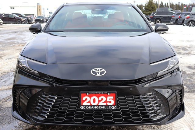 2025 Toyota Camry XSE Hybrid Electric AWD, Low KM!! Leather Heated / Ventilated Seats, Panoramic Sunroof, 360 Camera-4