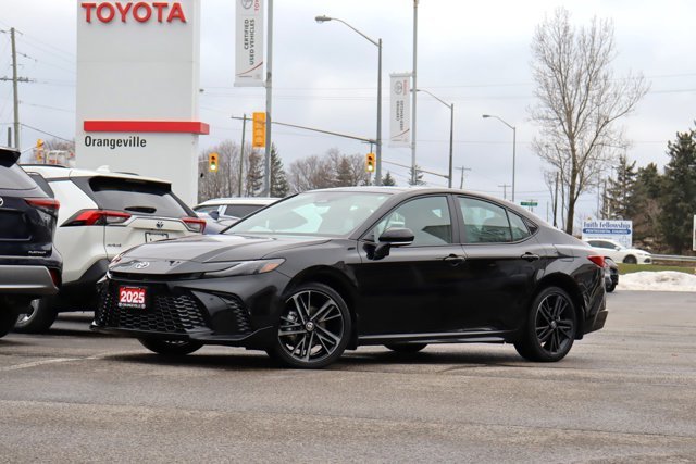 2025 Toyota Camry XSE Hybrid Electric AWD, Low KM!! Toyota Certified Used, Leather Heated / Ventilated Seats, Sunroof-0