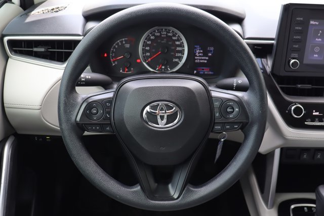 2022 Toyota COROLLA CROSS L AWD, One Owner, Clean Carfax, Dealer Serviced, Heated Front Seats, Android Auto, Apple Carplay-9