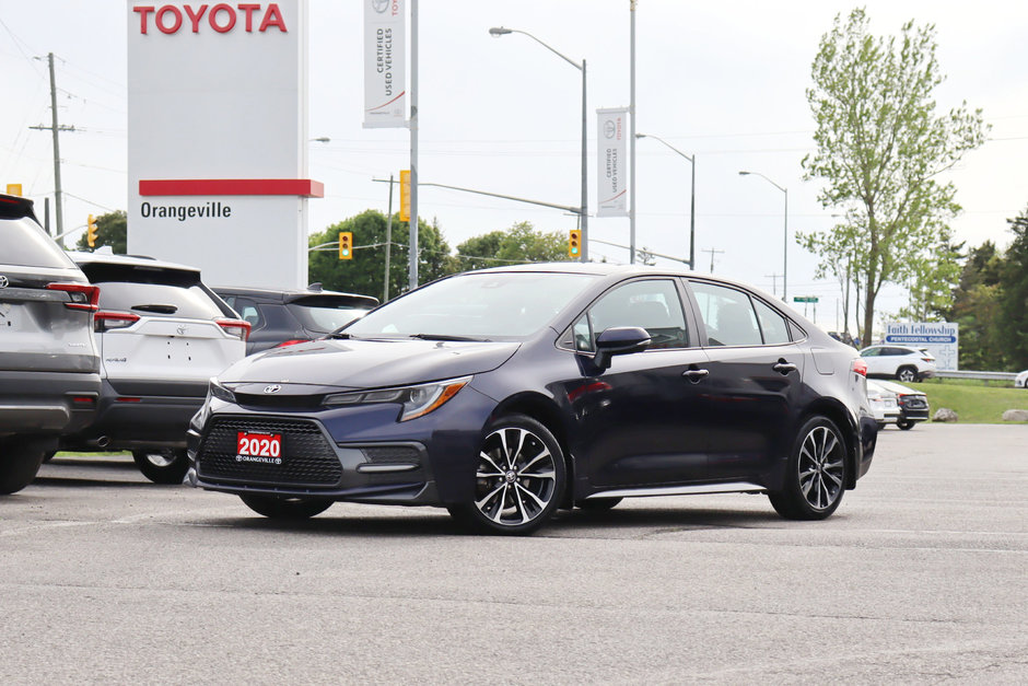 2020 Toyota Corolla SE, Low KM! One Owner, Heated Front Seats, Apple Carplay, Bluetooth, Sport Mode, Blind Spot Monitor-0