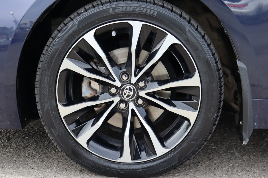 2020 Toyota Corolla SE, Low KM! One Owner, Heated Front Seats, Apple Carplay, Bluetooth, Sport Mode, Blind Spot Monitor-5