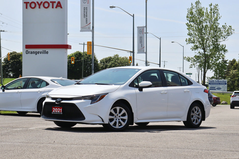 2021 Toyota Corolla LE, Low KM!! One Owner, Clean Carfax, Dealer Serviced, Heated Seats, Android Auto, Apple Carplay-0