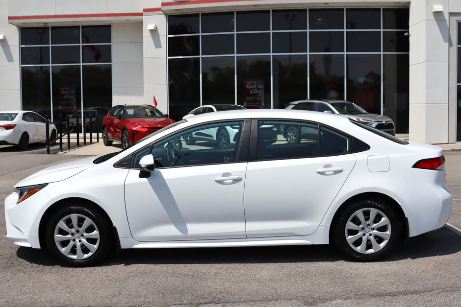 2021 Toyota Corolla LE, Low KM!! One Owner, Clean Carfax, Dealer Serviced, Heated Seats, Android Auto, Apple Carplay-1