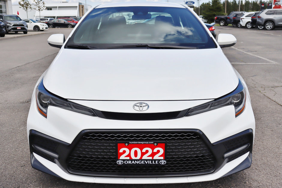 2022 Toyota Corolla SE, Clean Carfax, Heated Front Seats, Android Auto, Apple Carplay, Sport Mode, Blind Spot Monitor-4