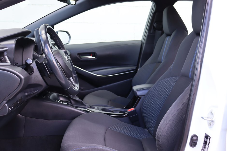 2022 Toyota Corolla SE, Clean Carfax, Heated Front Seats, Android Auto, Apple Carplay, Sport Mode, Blind Spot Monitor-6