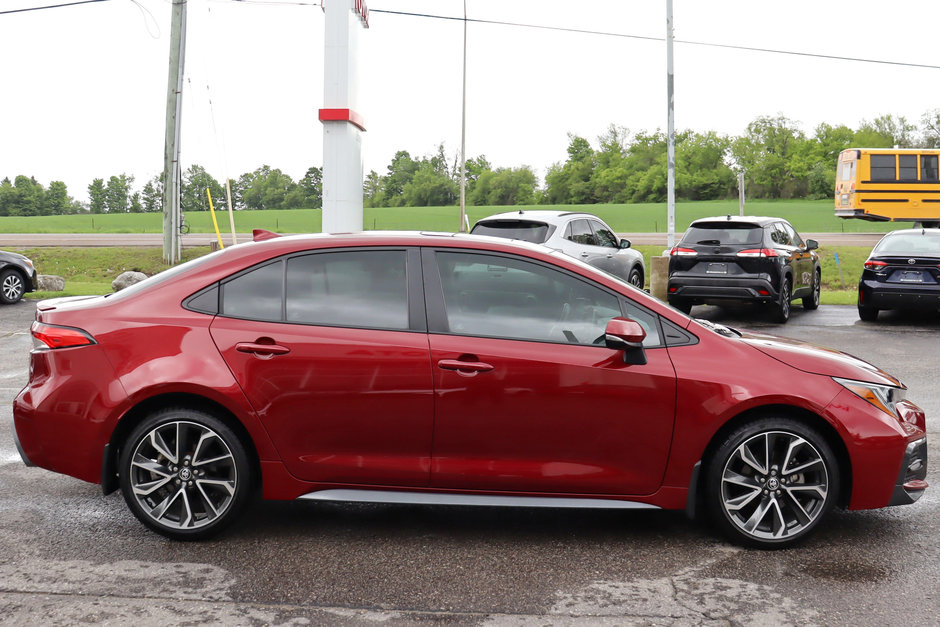 2022 Toyota Corolla SE Upgrade, One Owner, Clean Carfax, Dealer Serviced, Heated Seats / Steering, Sunroof, Blind Spot-3