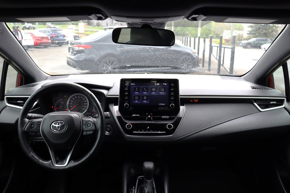 2022 Toyota Corolla SE Upgrade, One Owner, Clean Carfax, Dealer Serviced, Heated Seats / Steering, Sunroof, Blind Spot-8