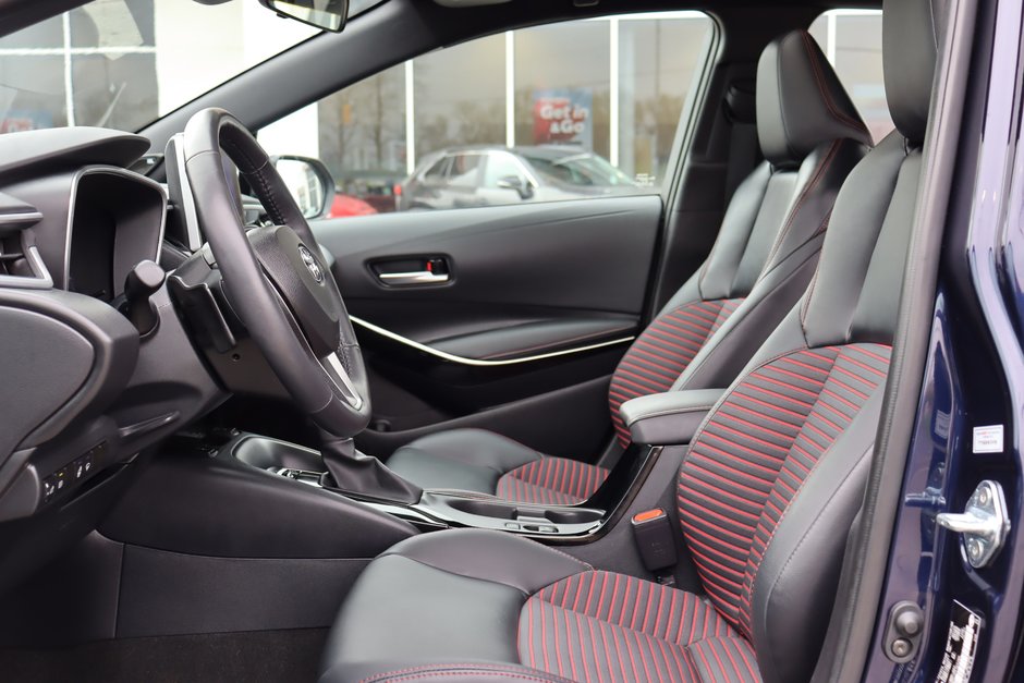 2023 Toyota Corolla XSE, Low KM!! Toyota Certified Used, Clean Carfax, Heated Front & Rear Seats, Sunroof, Navigation-6