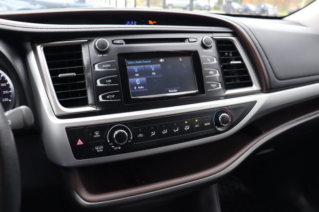 2017 Toyota Highlander LE, 8 Passengers, Clean Carfax, Safety Certified, Bluetooth, Back-Up Camera, Adaptive Cruise Control-13