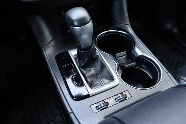 2019 Toyota Highlander Limited AWD 7 Passengers, Safety Certified, Leather Heated Seats, Sunroof, Navigation, JBL Sound-11