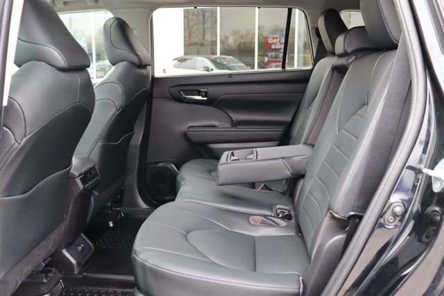 2020 Toyota Highlander XLE Hybrid Electric AWD 8 Passengers, Leather Heated Seats, Sunroof, Power Tailgate, Blind Spot-7