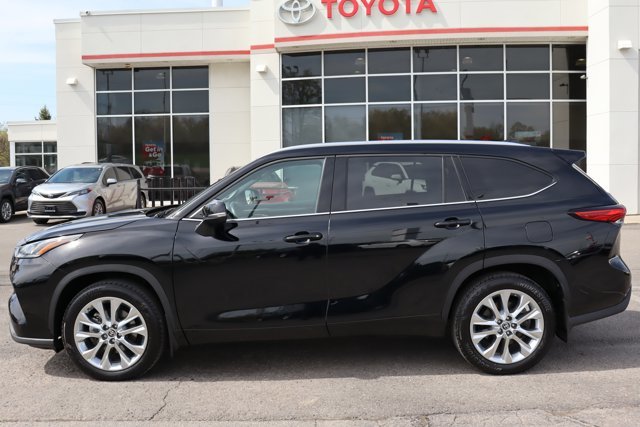 2022 Toyota Highlander Limited AWD, 8 Passengers, Clean Carfax, One Owner, Leather Heated / Ventilated Seats, Pano Sunroof-1