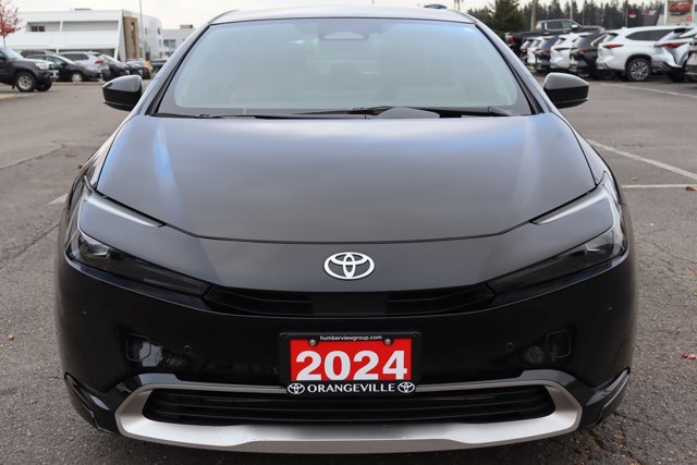 2024 Toyota PRIUS PRIME XSE Plug-In Hybrid Electric, Leather Heated Seats/Steering, Dual Sunroof, Up to 64KM EV Range-4