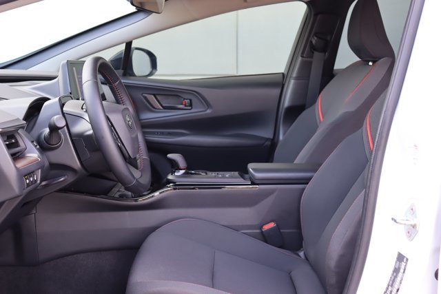 2024 Toyota PRIUS PRIME SE, Low KM!! Toyota Certified Used, Clean Carfax, Up to 72KM EV Range, Heated Seats / Steering-6