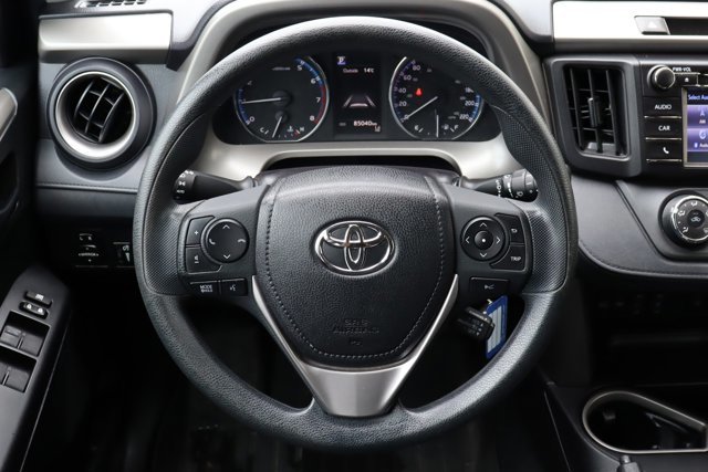 2018 Toyota RAV4 LE, Low KM!! Heated Front Seats, Back-Up Camera, ECO Mode, Toyota Safety Sense, Dealer Serviced-9