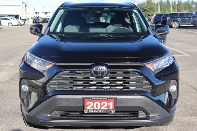 2021 Toyota RAV4 XLE AWD,  Heated Front Seats / Steering, Sunroof, Blind Spot, Power Tailgate, Clean Carfax-4