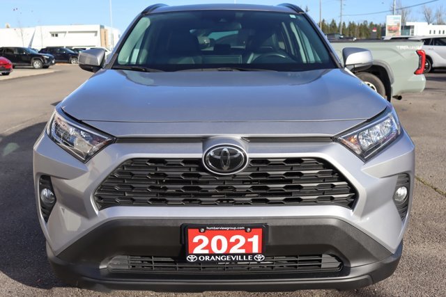 2021 Toyota RAV4 XLE Premium AWD, Leather Heated Seats / Steering, Sunroof, Power Tailgate, Blind Spot, Clean Carfax-4