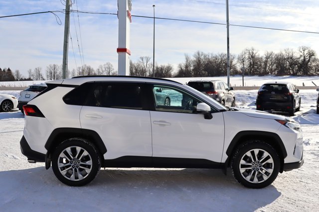 2021 Toyota RAV4 XLE Premium AWD, Clean Carfax, One Owner, Beige Leather Heated Seats, Heated Steering, Sunroof-3