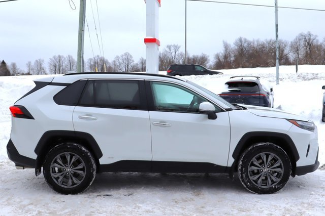 2023 Toyota RAV4 Limited Hybrid Electric AWD, Low KM!! Clean Carfax, Toyota Certified Used, Grey Leather Seats-3