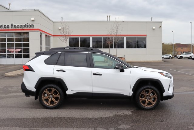 2024 Toyota RAV4 Super Low KM!! Woodland Edition AWD, Hybrid Electric, Heated Front Seats / Steering, Sunroof-4
