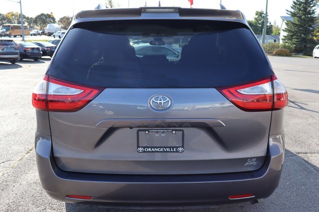 2018 Toyota Sienna LE AWD, 7 Passengers, Heated Front Seats, Adaptive Cruise, Power Sliding Doors, Safety Certified-2