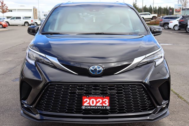 2023 Toyota Sienna XSE Hybrid Electric AWD Tech Pkg 7 Pass Heated Seats/Steering, Sunroof, Nav, Rear Seat Entertainment-4