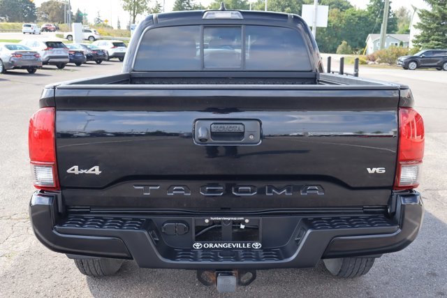 2020 Toyota Tacoma SR5 Double Cab 4x4, Low KM! Heated Seats, Android Auto, Apple Carplay, Adaptive Cruise, Clean Carfax-2