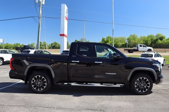 2022 Toyota Tundra Limited 4x4, Double Cab, Leather Heated / Ventilated Seats, Sunroof, Running Boards, Clean Carfax-3