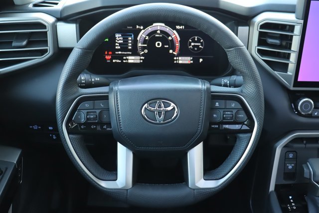 2024 Toyota Tundra Limited Nightshade 4x4 Crewmax, Low KM!! Clean Carfax, Leather Heated Seats / Steering, Pano Sunroof-9