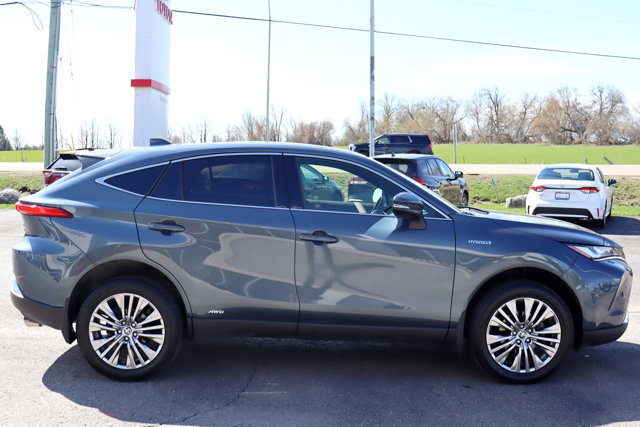 2021 Toyota Venza Limited Hybrid Electric AWD, Clean Carfax, One Owner, Leather Heated Seats, Sunroof, 360 Camera-3
