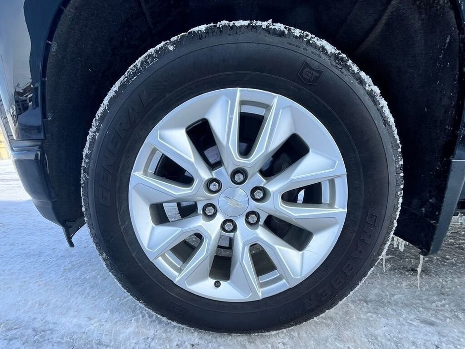 2022 Chevrolet Silverado 1500 LTD Custom CREW CAB | 6 FOOT BOX | SPRAY-IN BEDLINER