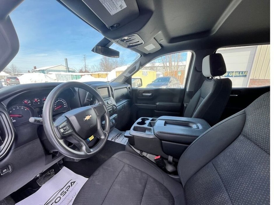 2022 Chevrolet Silverado 1500 LTD Custom CREW CAB | 6 FOOT BOX | SPRAY-IN BEDLINER