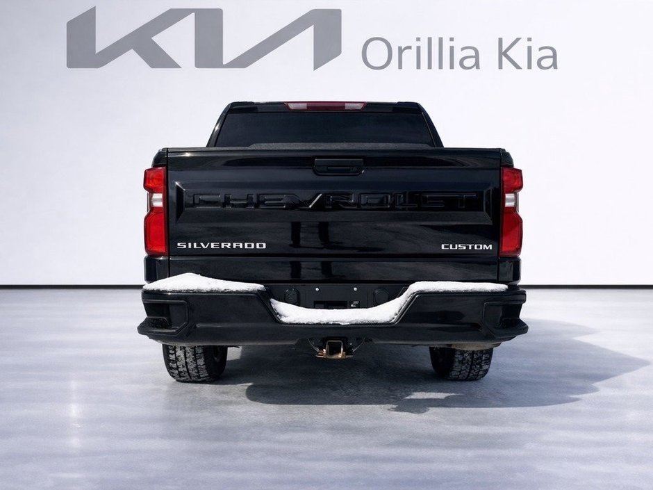 2022 Chevrolet Silverado 1500 LTD Custom CREW CAB | 6 FOOT BOX | SPRAY-IN BEDLINER