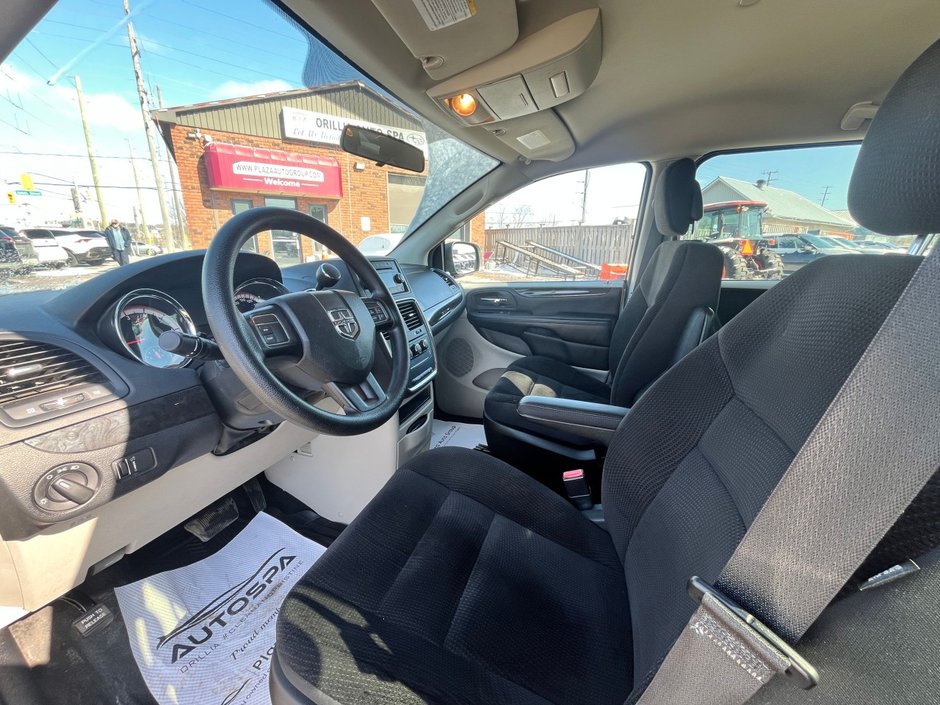 2018 Dodge Grand Caravan Canada Value Package 7 SEATER | LOCAL TRADE | ONE OWNER