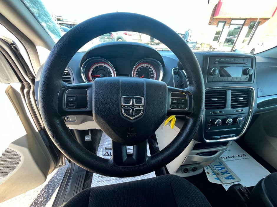2018 Dodge Grand Caravan Canada Value Package 7 SEATER | LOCAL TRADE | ONE OWNER