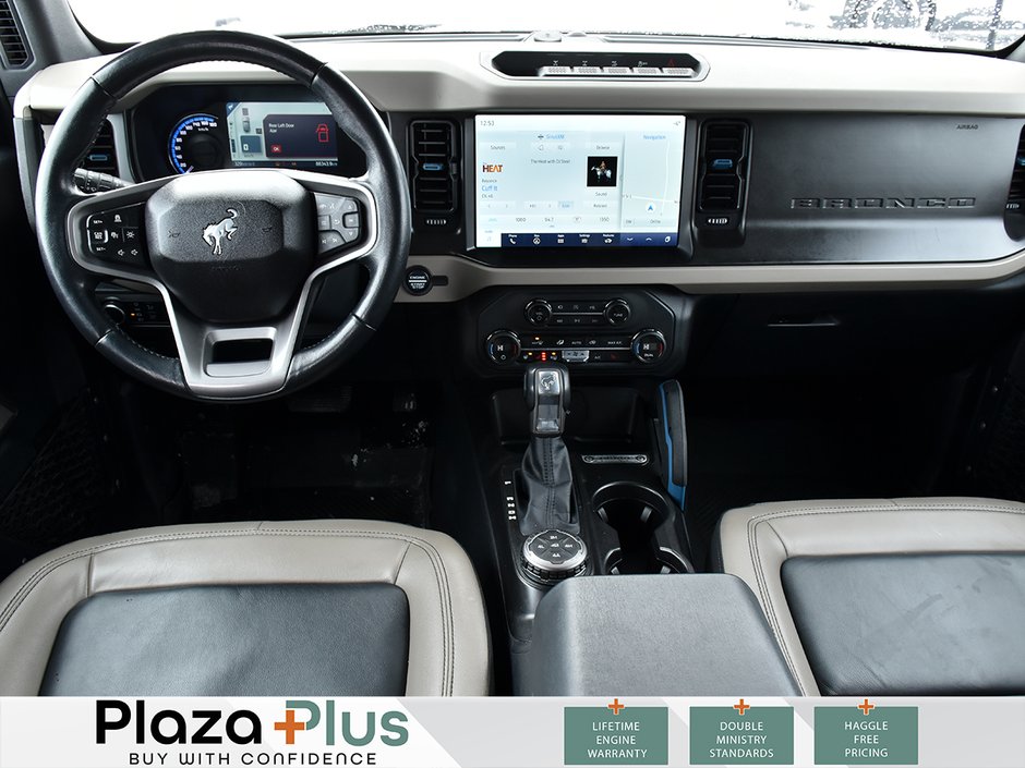 2023 Ford Bronco Base