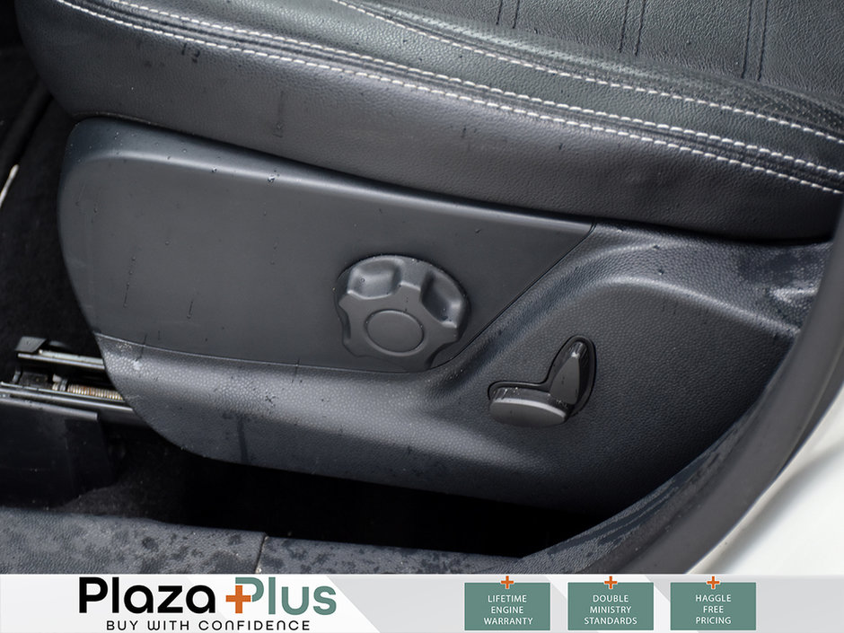 2019 Ford EcoSport Titanium 2 SETS OF TIRES / LEATHER SEATS / SUNROOF