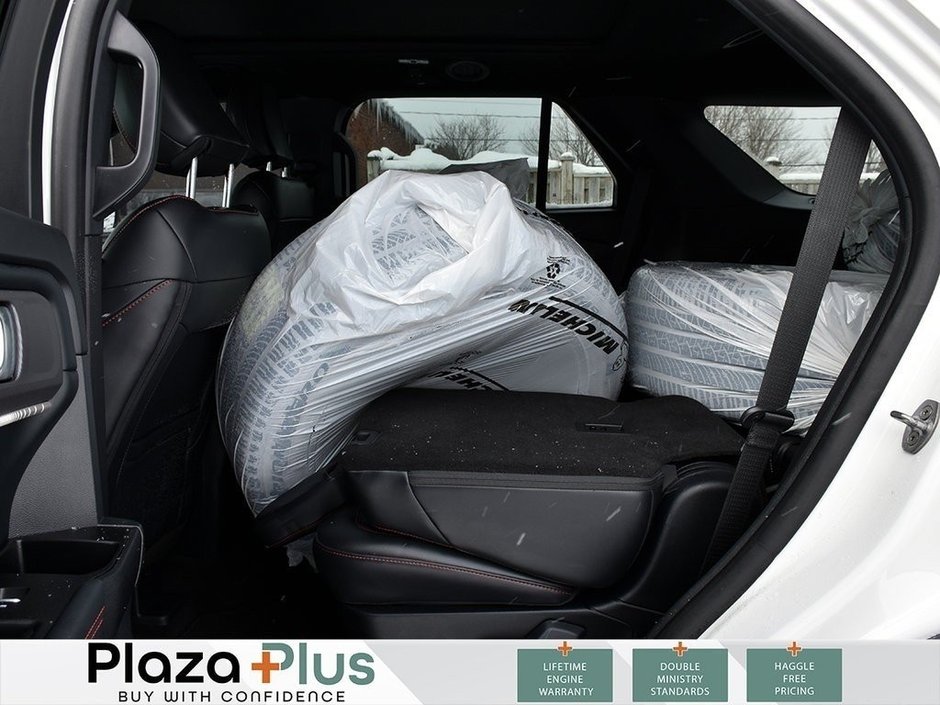 2025 Ford Explorer ST-Line 1 Owner | Clean CarFax Report | Certified |