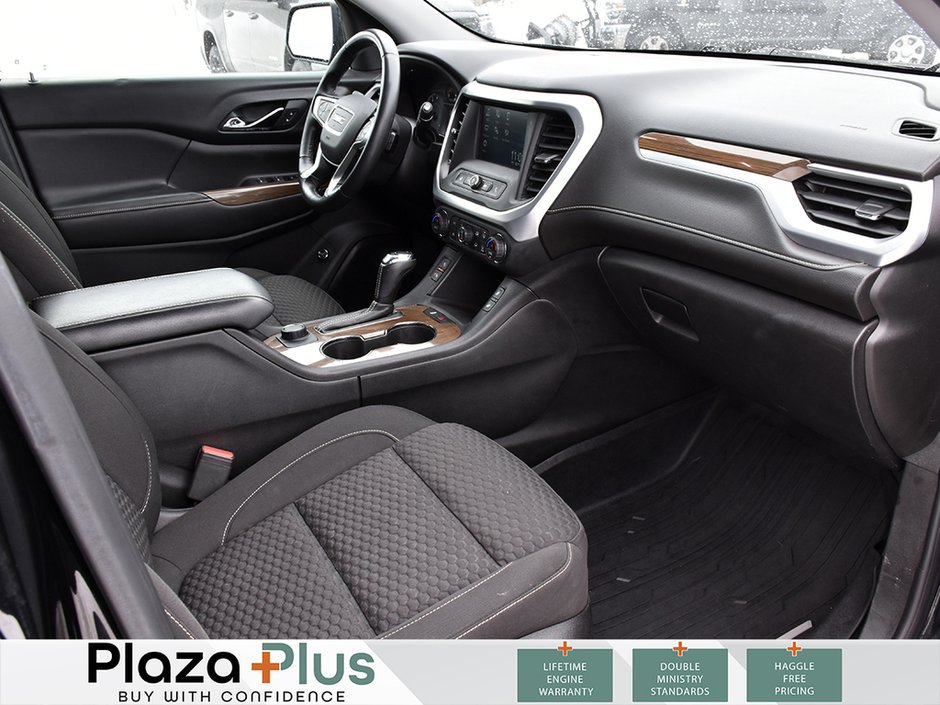 2018 GMC Acadia SLE 2 SETS OF TIRES | LOCAL TRADE | CLEAN CARFAX