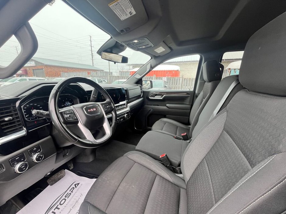 2023 GMC Sierra 1500 SLE