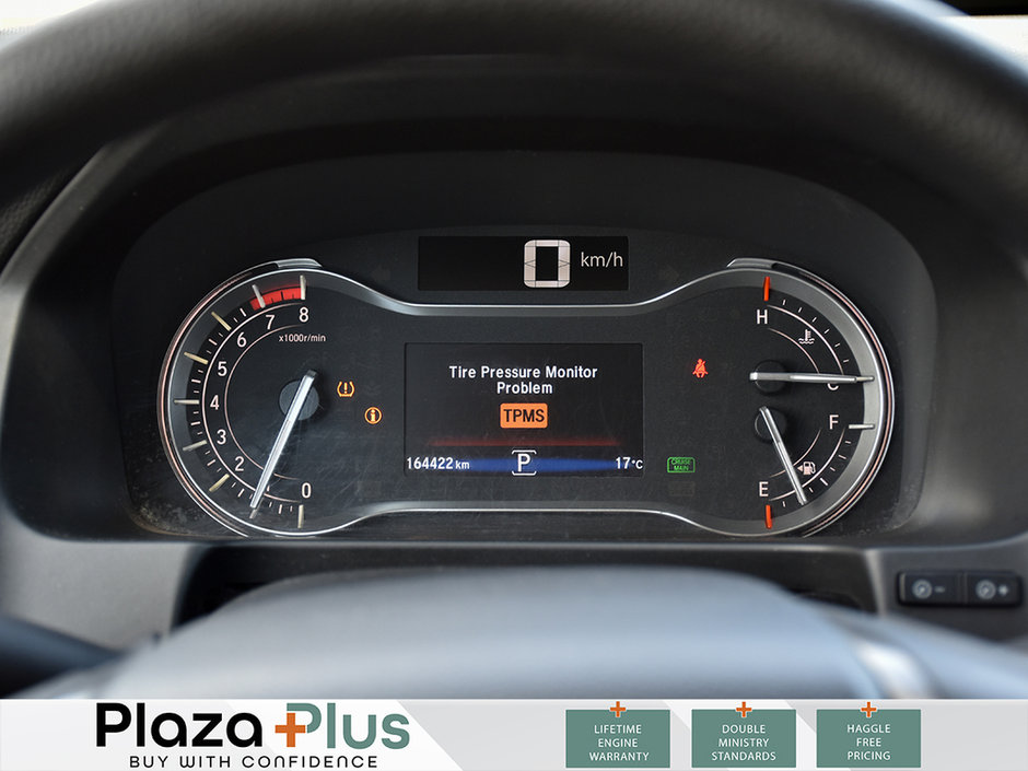 2016 Honda Pilot LX HEATED SEATS / BLUETOOTH / BACK UP CAMERA / LX