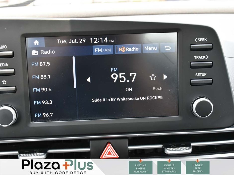 2024 Hyundai Elantra Preferred ANDROID AUTO | APPLE CARPLAY | HEATED SEATS