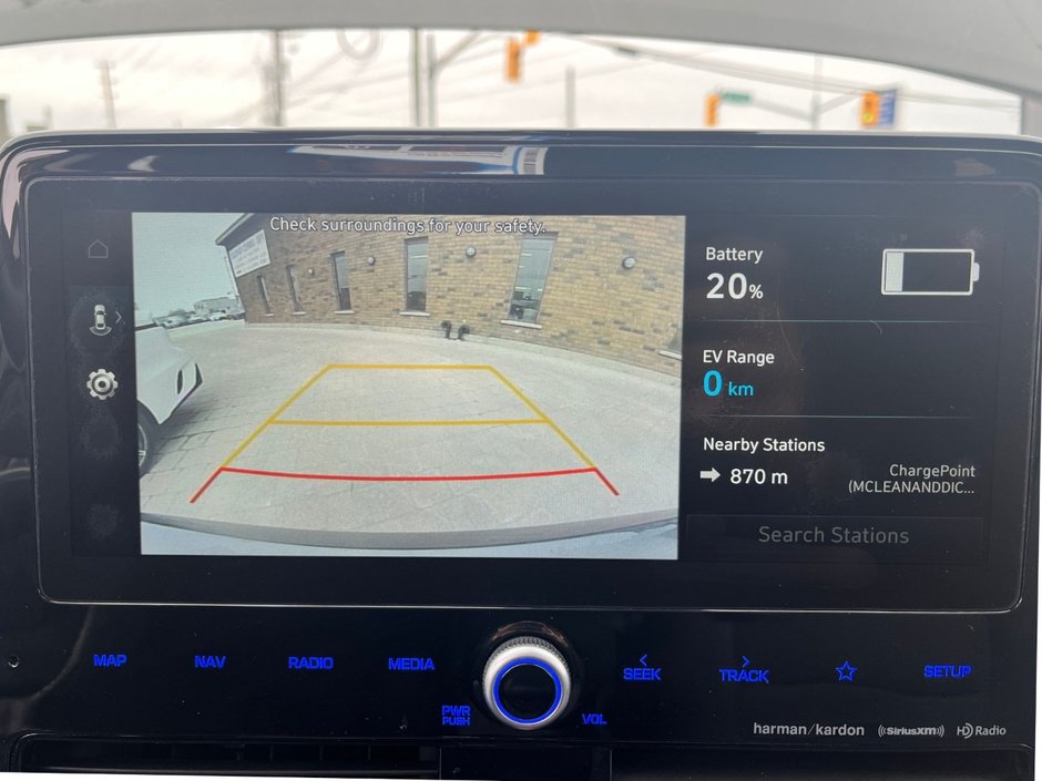 2020 Hyundai Ioniq Plug-In Hybrid Preferred-11