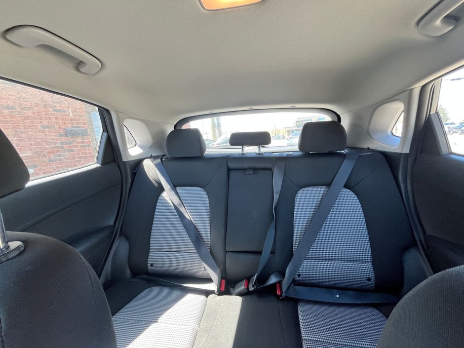 2020 Hyundai Kona Essential NO ACCIDENTS | HEATED SEATS | FUEL SAVER