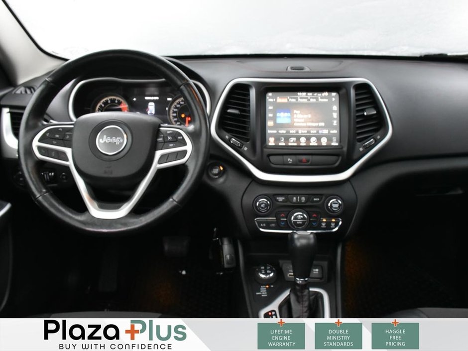 2017 Jeep Cherokee Trailhawk-10