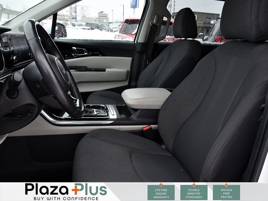 2024 Kia Carnival LX+ Clean CarFax Report | 8 Passenger | Certified |