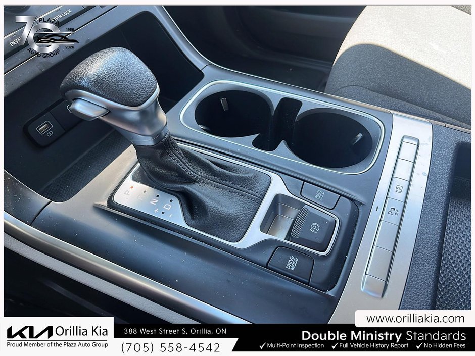 2024 Kia Carnival LX-18